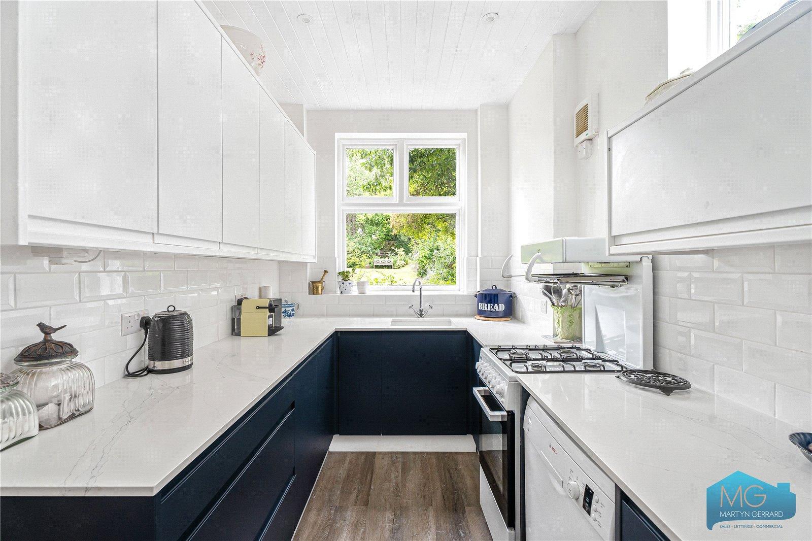 5 bedroom Semi-Detached House for sale - Martyn Gerrard