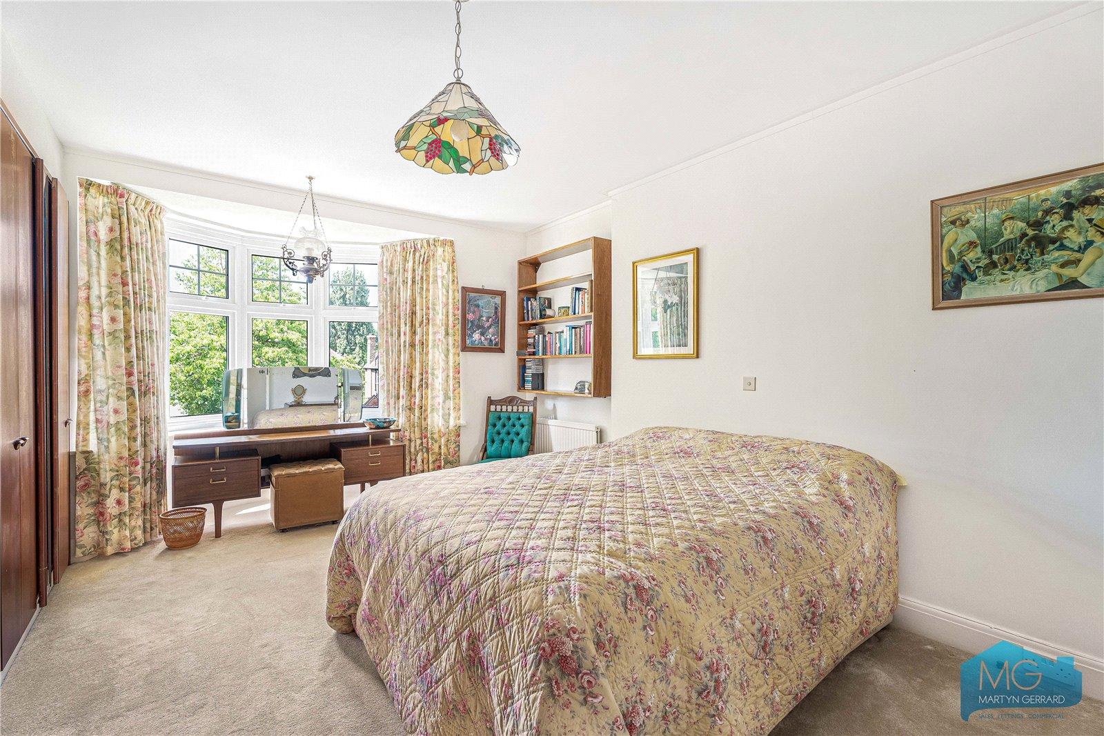 5 bedroom Semi-Detached House for sale - Martyn Gerrard