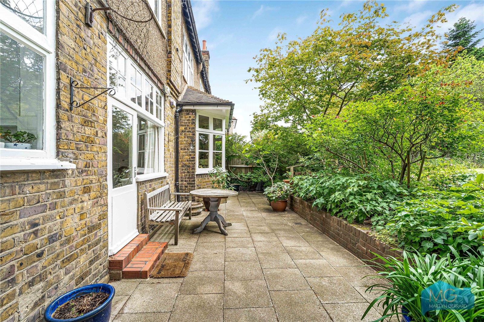 5 bedroom Semi-Detached House for sale - Martyn Gerrard