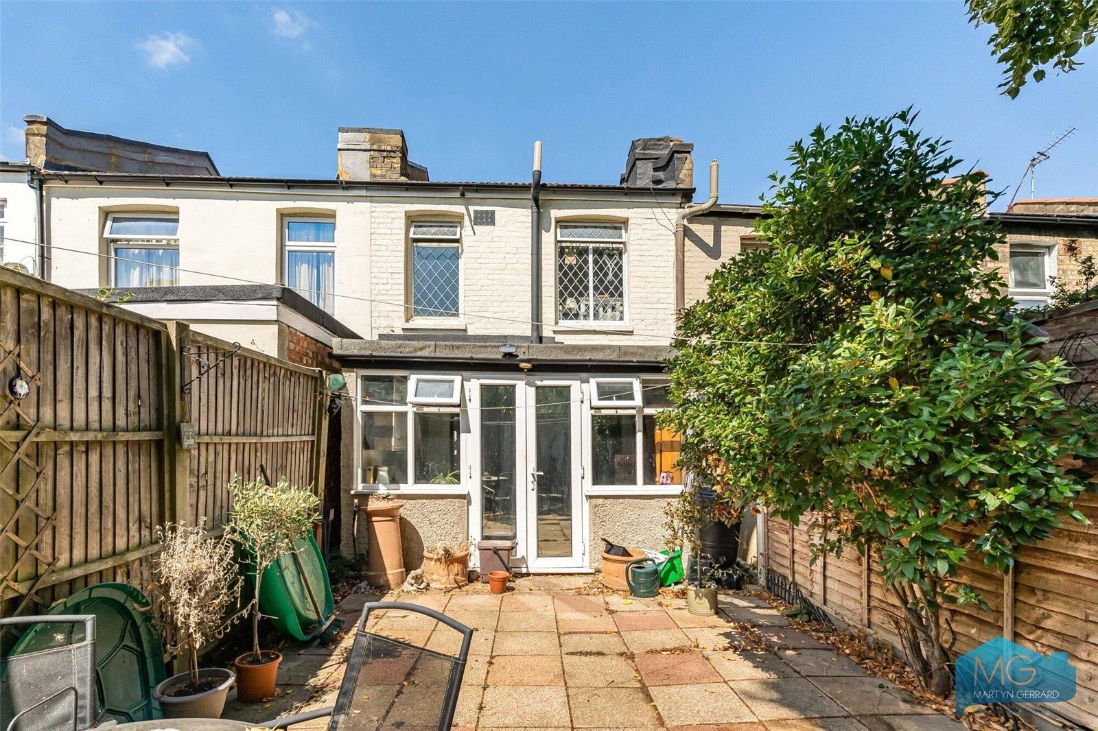 2 bedroom Terraced House for sale - Martyn Gerrard