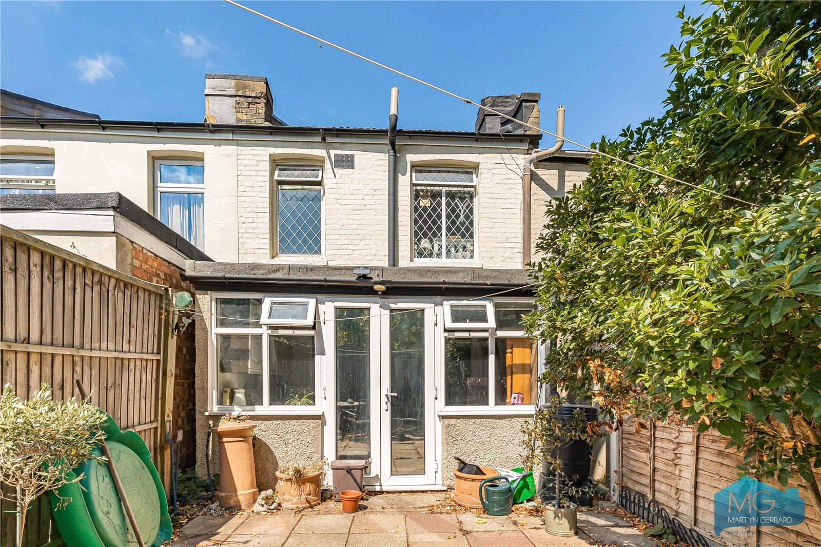 2 bedroom Terraced House for sale - Martyn Gerrard