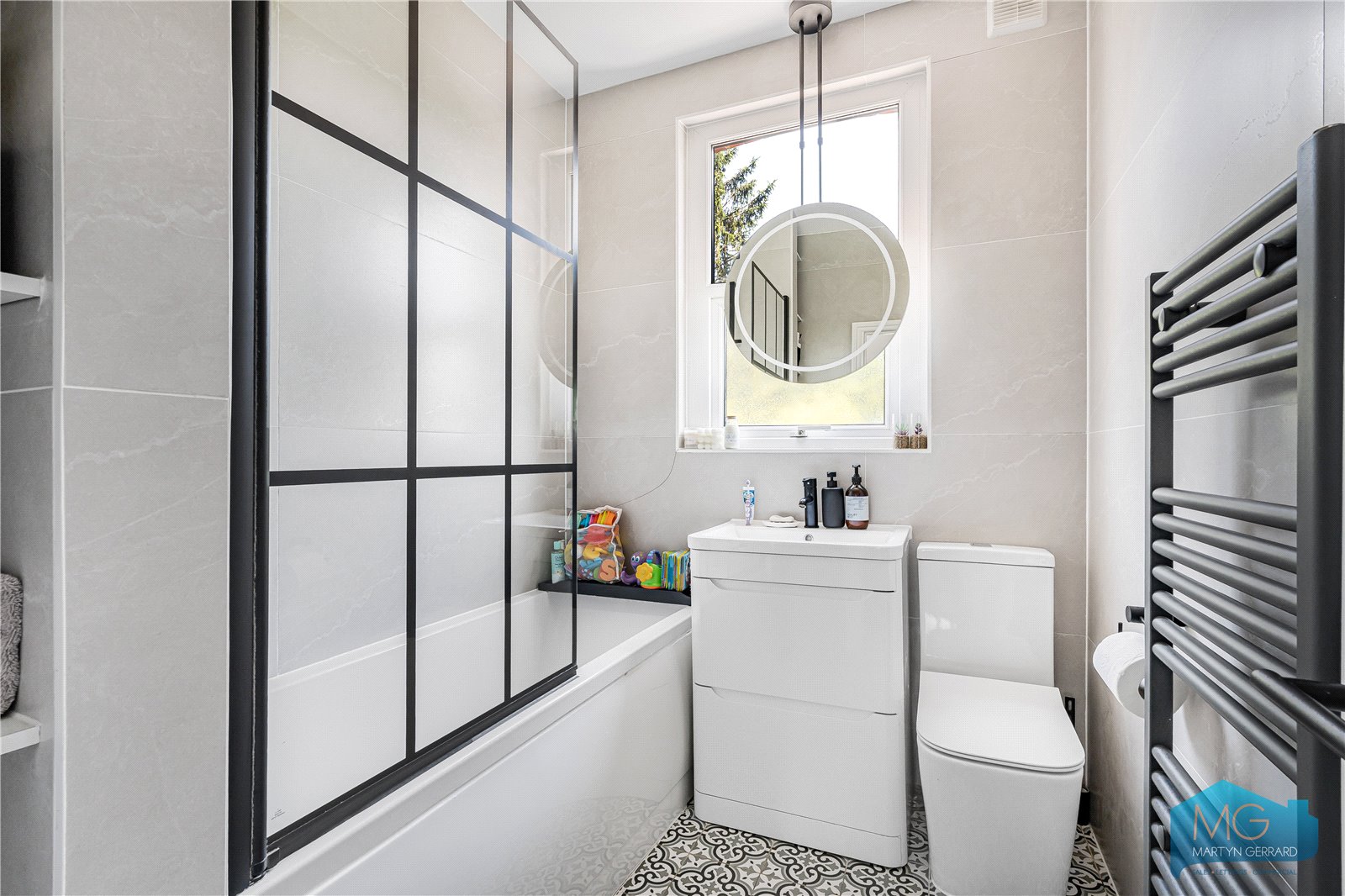 5 bedroom Terraced House for sale - Martyn Gerrard