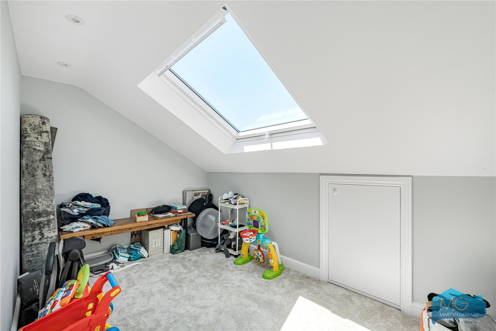 5 bedroom Terraced House for sale - Martyn Gerrard