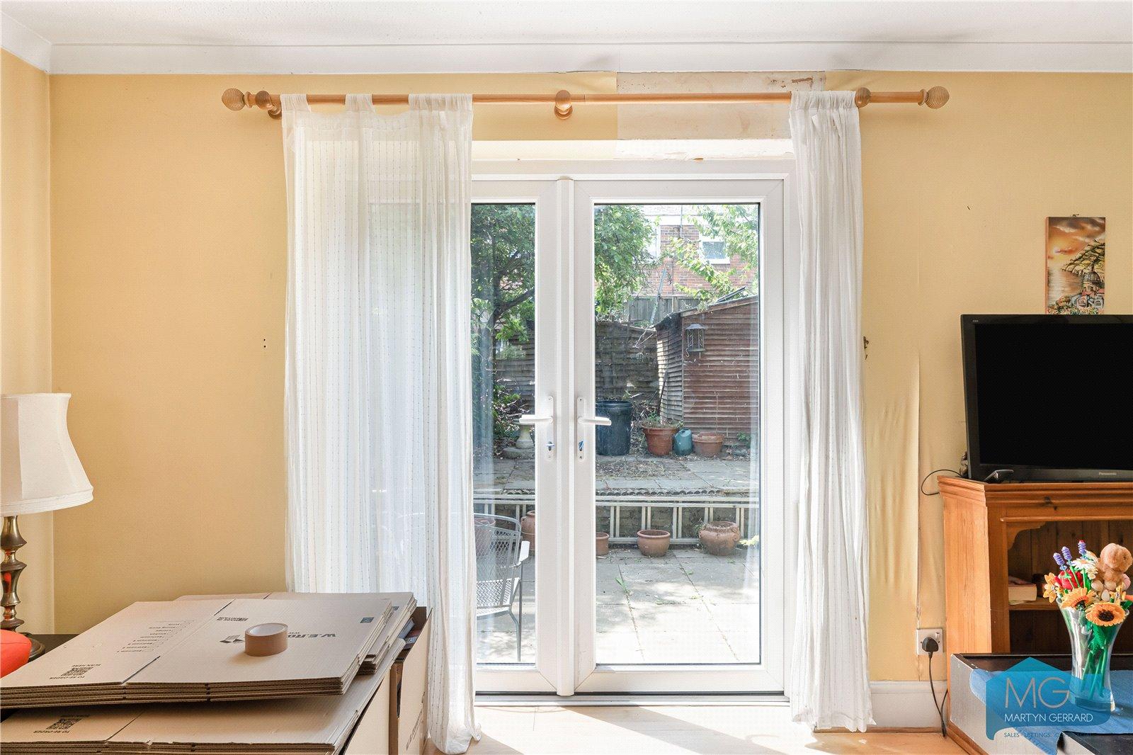 3 bedroom Terraced House for sale - Martyn Gerrard