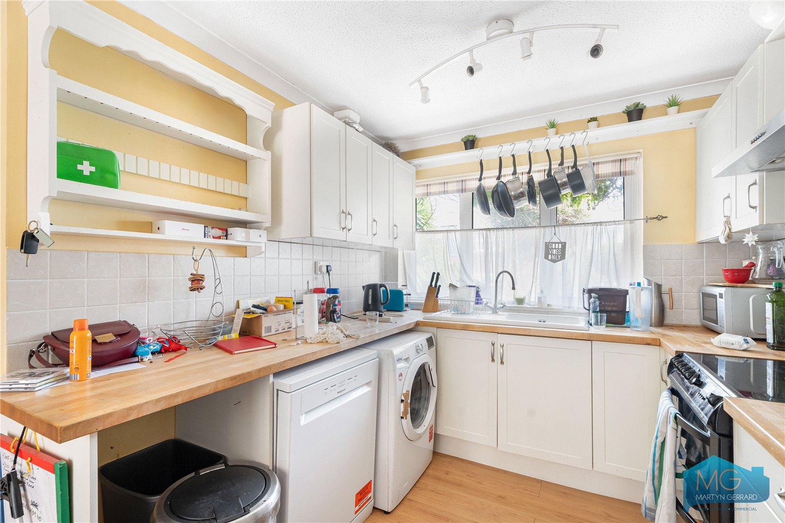 3 bedroom Terraced House for sale - Martyn Gerrard