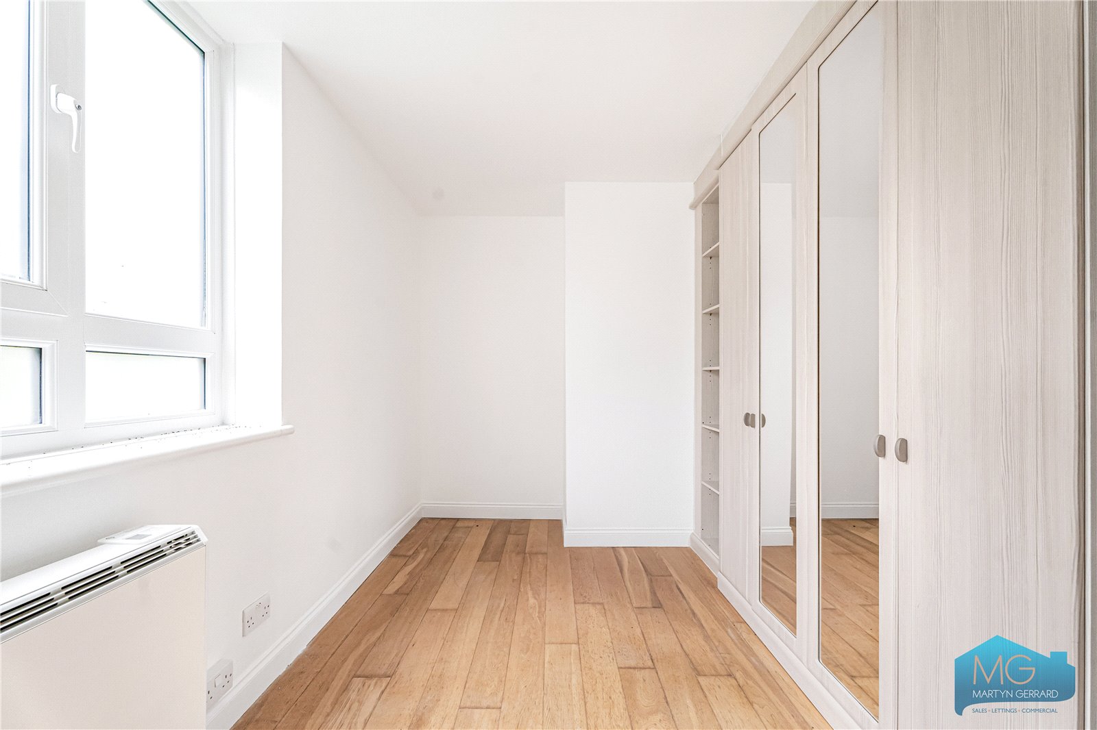 2 bedroom Ground Floor Flat for sale - Martyn Gerrard