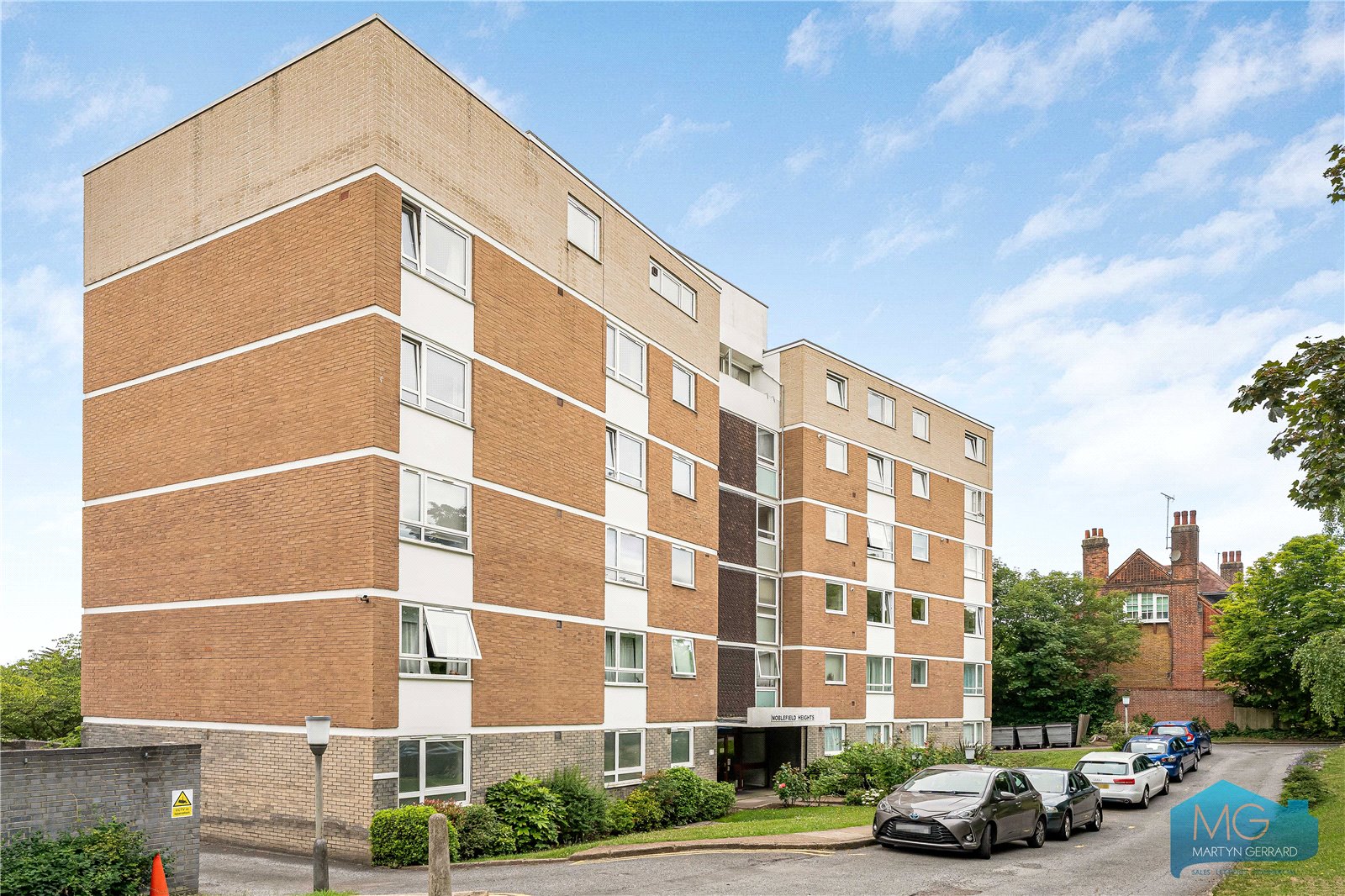 2 bedroom Ground Floor Flat for sale - Martyn Gerrard