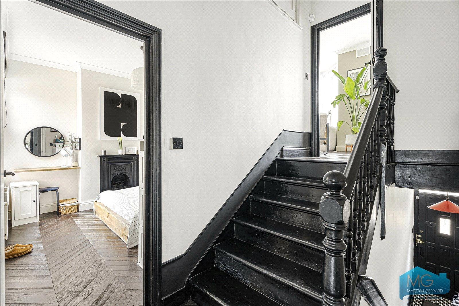 2 bedroom Maisonette to rent - Martyn Gerrard