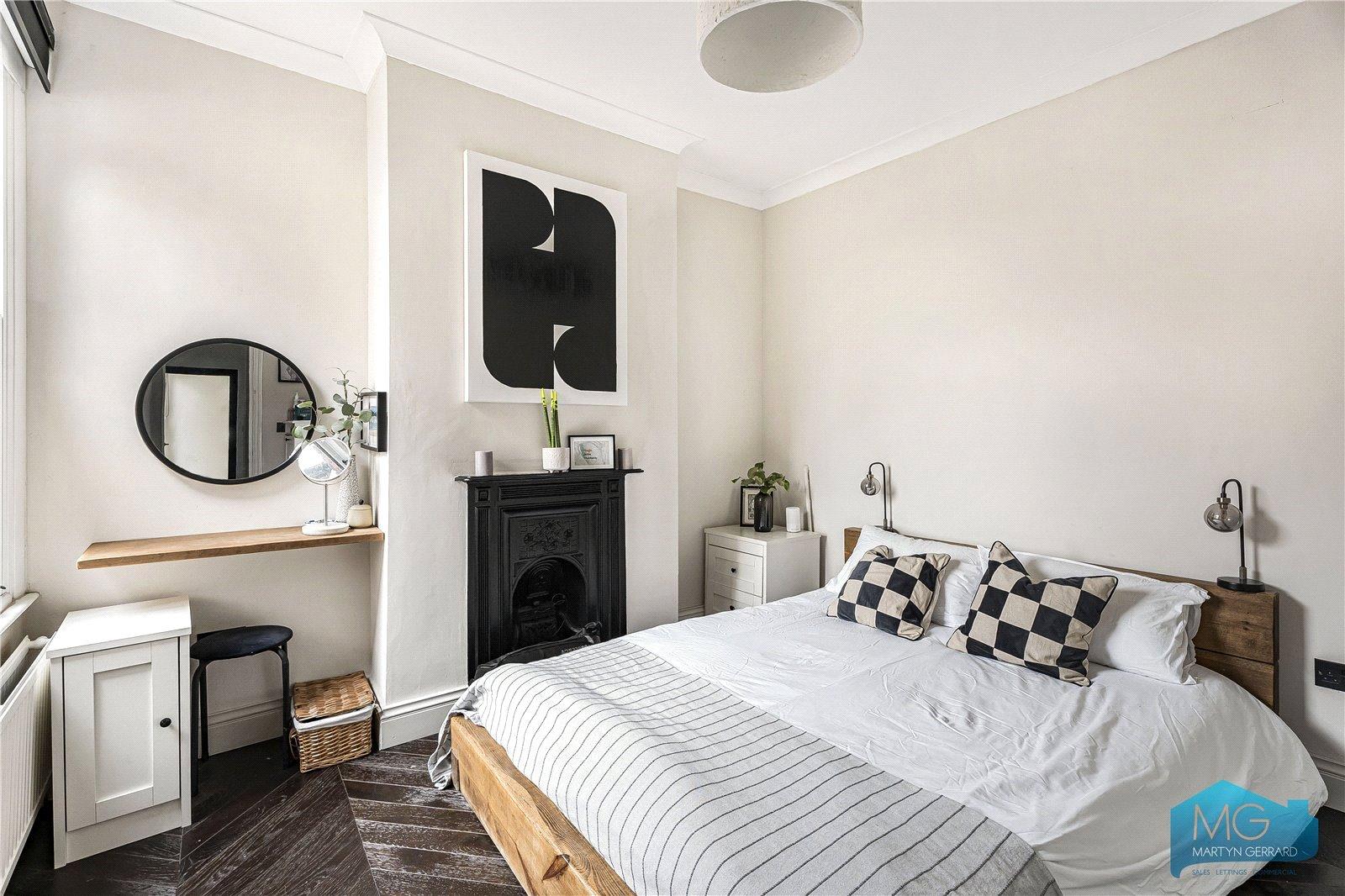 2 bedroom Maisonette to rent - Martyn Gerrard
