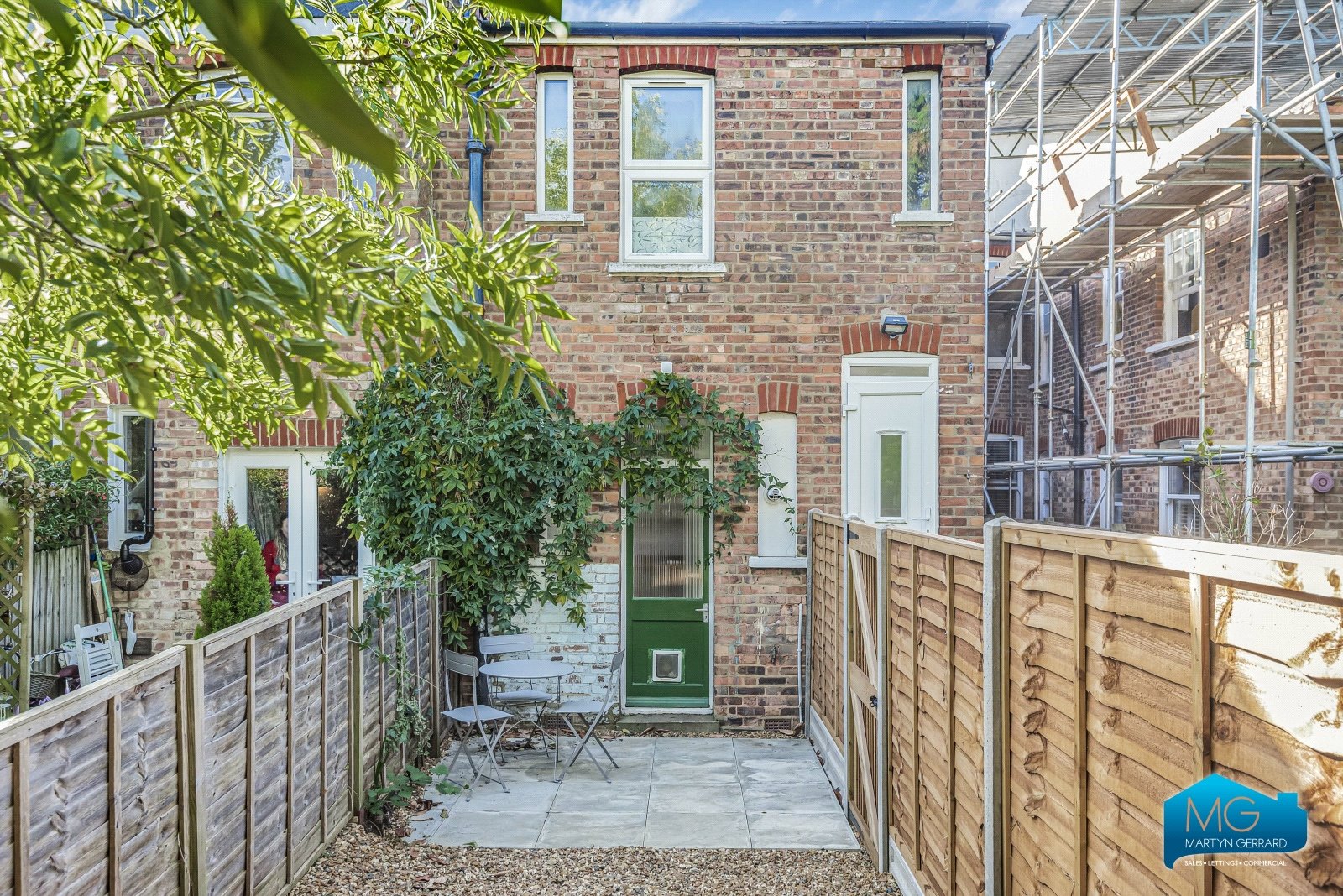 2 bedroom Ground Floor Flat for sale - Martyn Gerrard