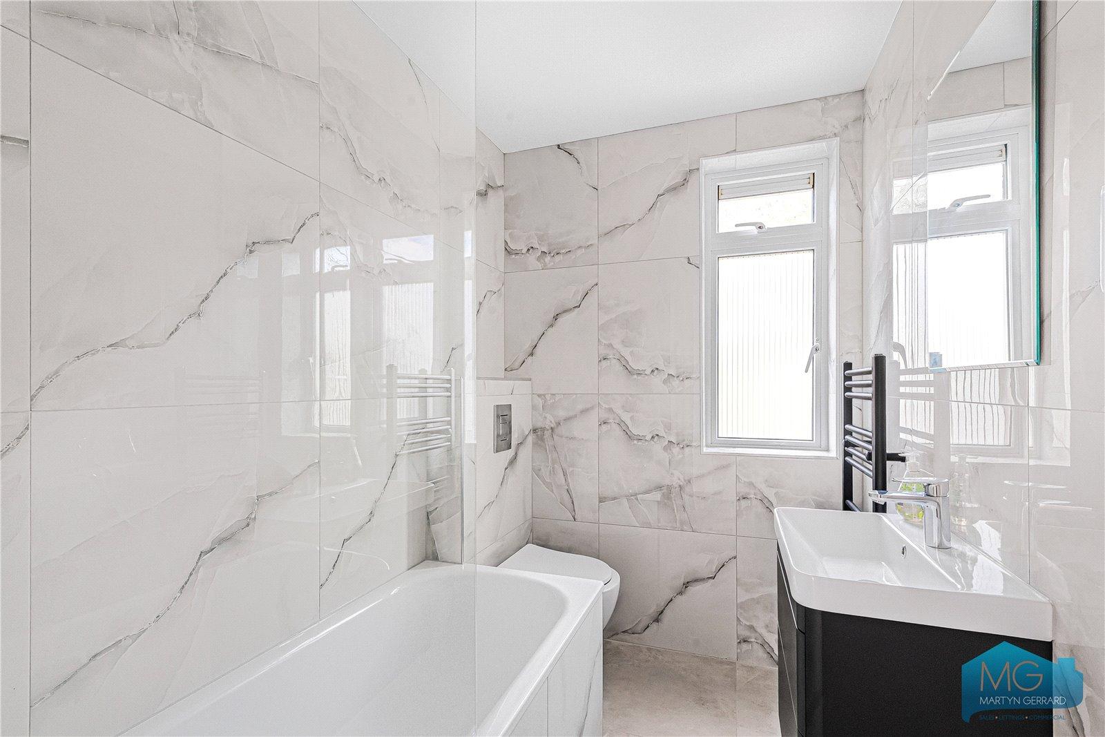 5 bedroom Semi-Detached House for sale - Martyn Gerrard