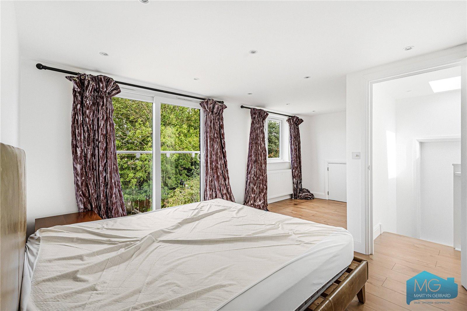 5 bedroom Semi-Detached House for sale - Martyn Gerrard