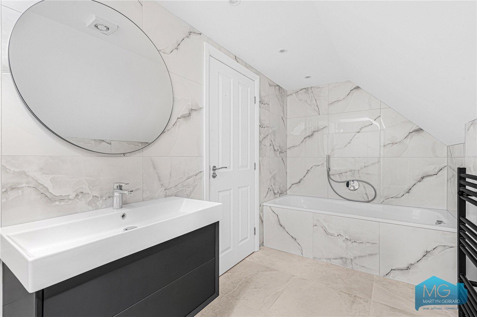 5 bedroom Semi-Detached House for sale - Martyn Gerrard