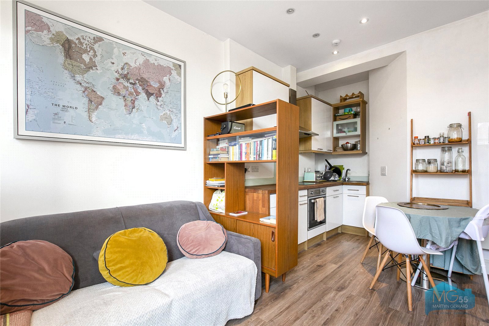 1 bedroom Apartment for sale - Martyn Gerrard