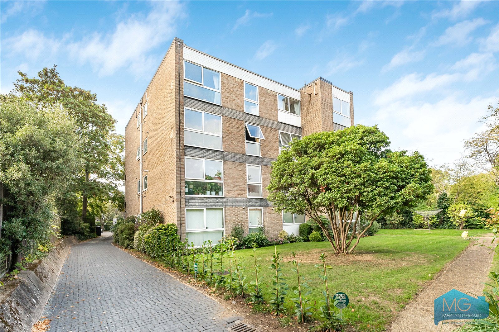 1 bedroom Ground Floor Flat for sale - Martyn Gerrard