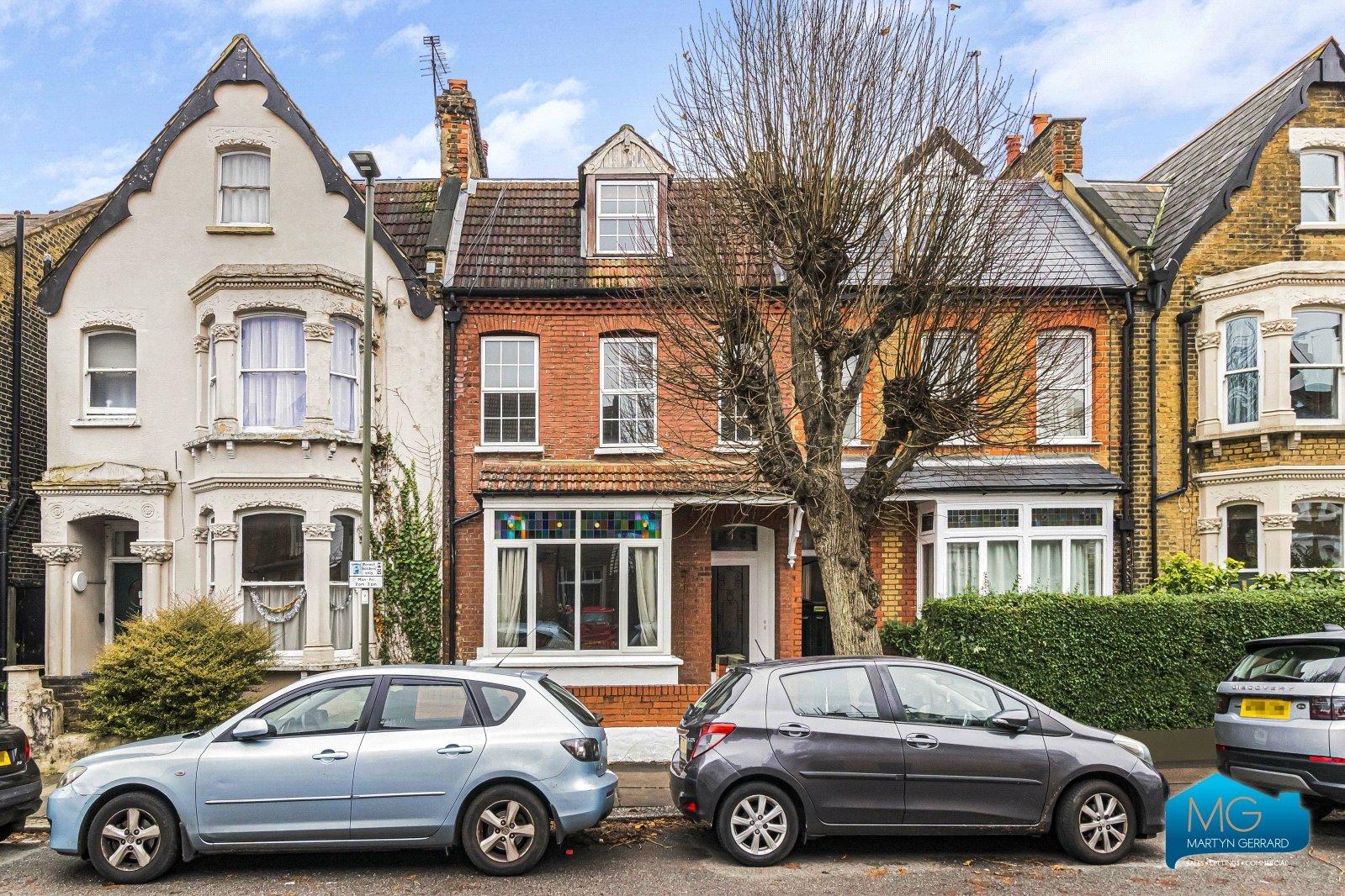 4 bedroom Terraced House for sale - Martyn Gerrard