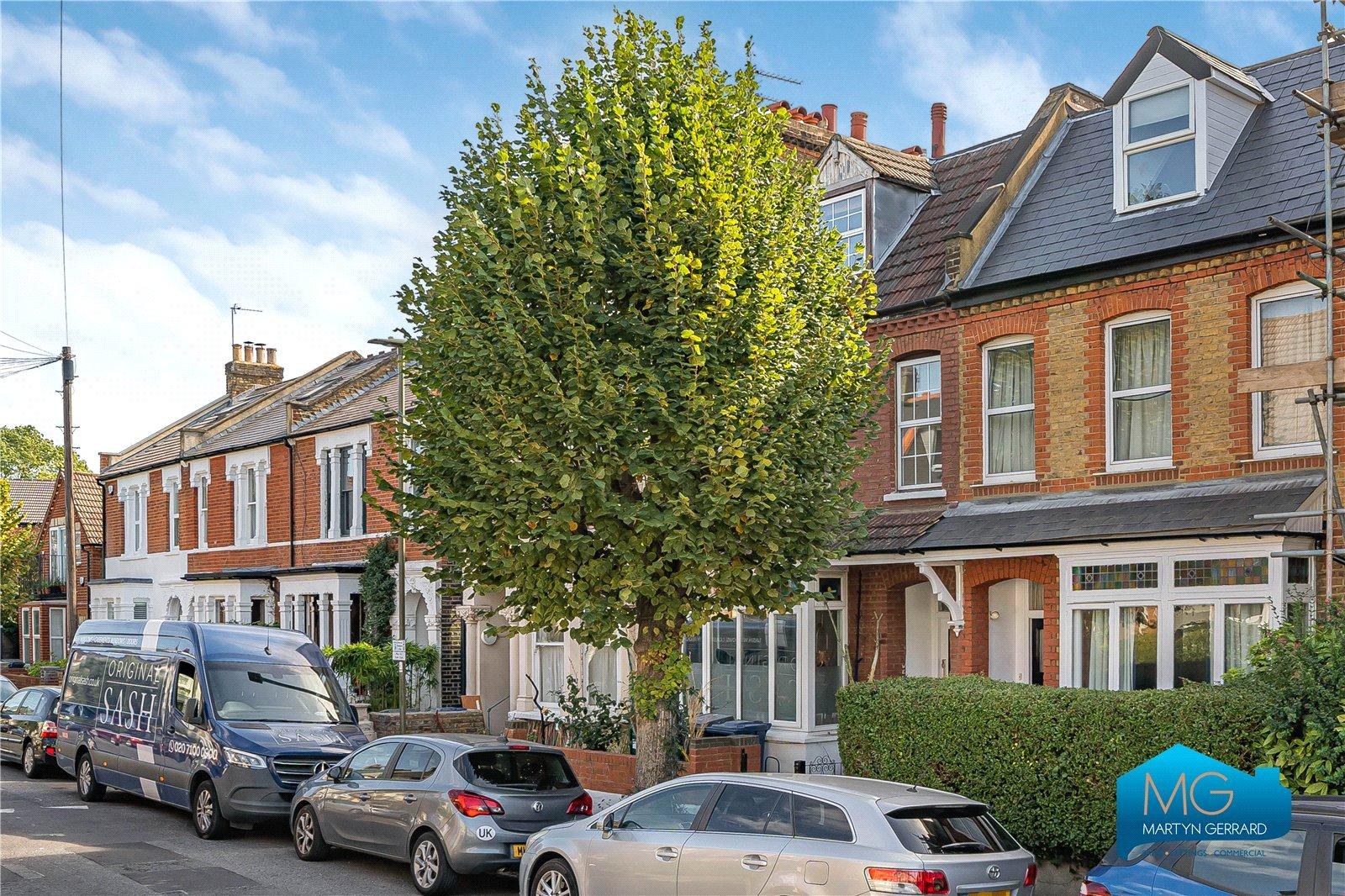 4 bedroom Terraced House for sale - Martyn Gerrard