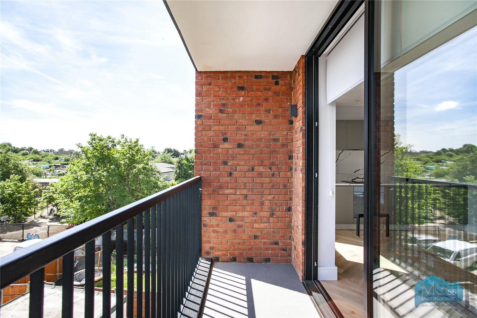 1 bedroom Apartment to rent - Martyn Gerrard