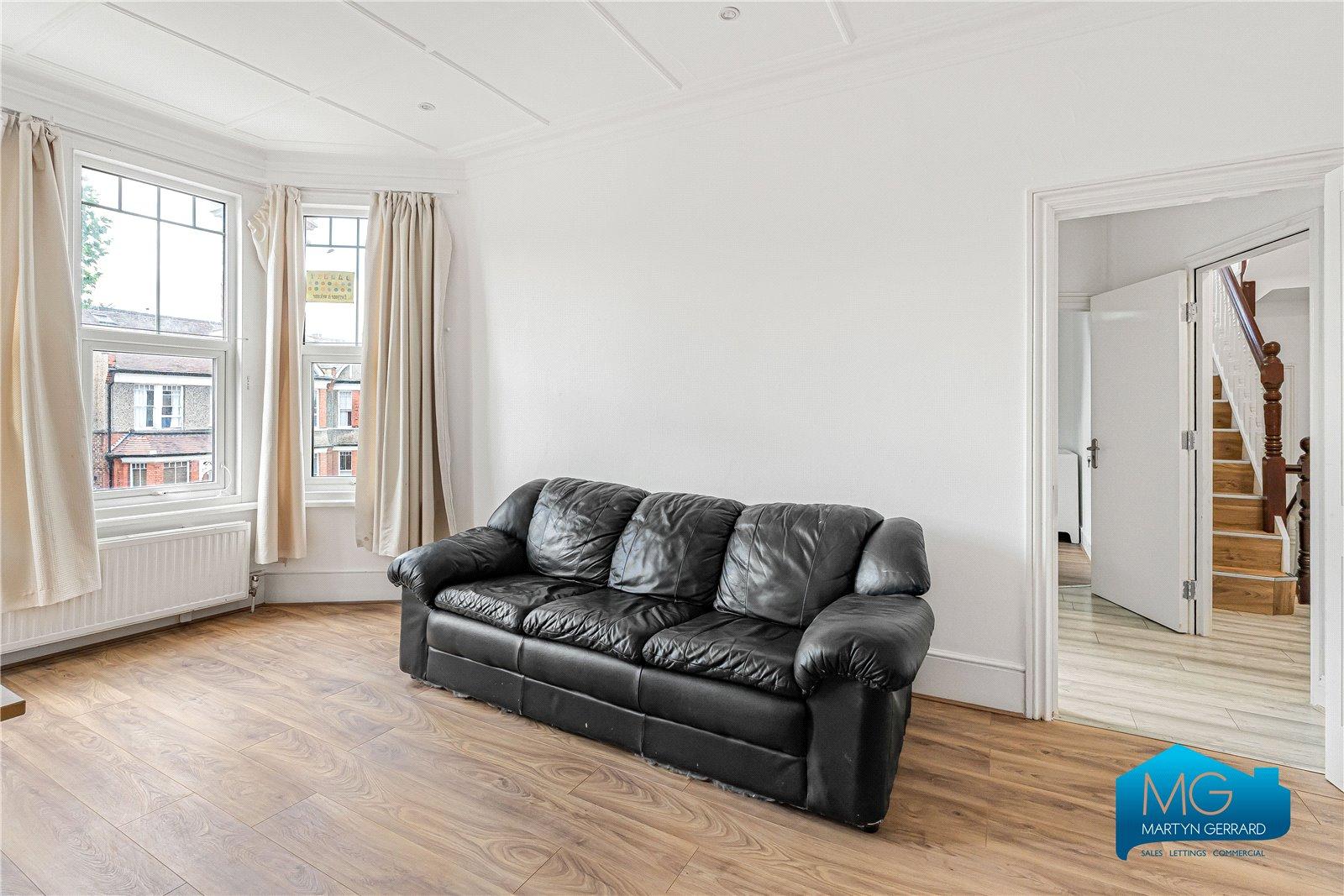 4 bedroom Apartment to rent - Martyn Gerrard