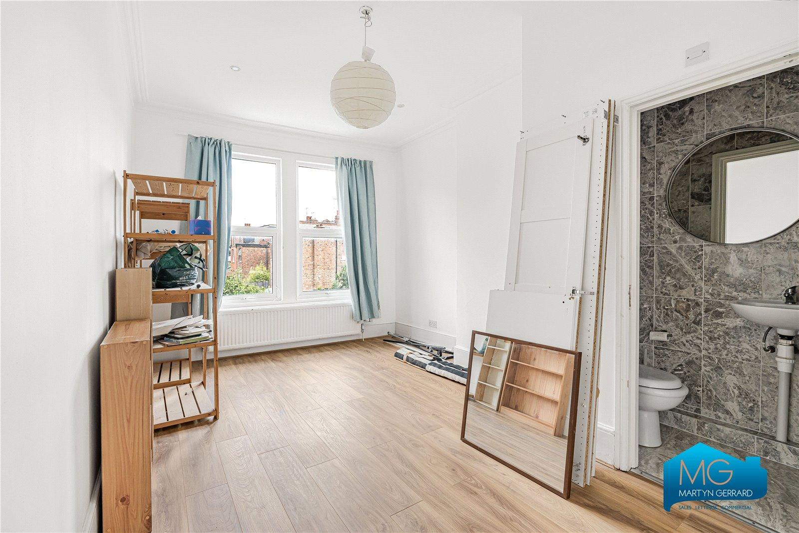 4 bedroom Apartment to rent - Martyn Gerrard