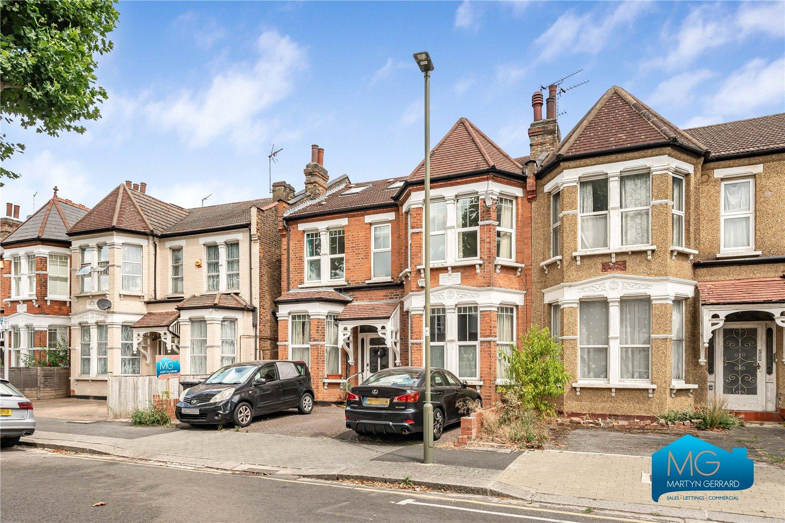 4 bedroom Apartment to rent - Martyn Gerrard