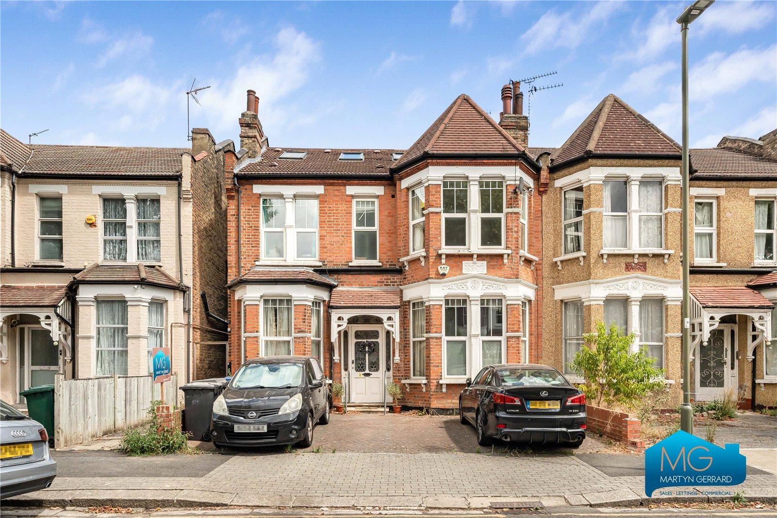 4 bedroom Apartment to rent - Martyn Gerrard