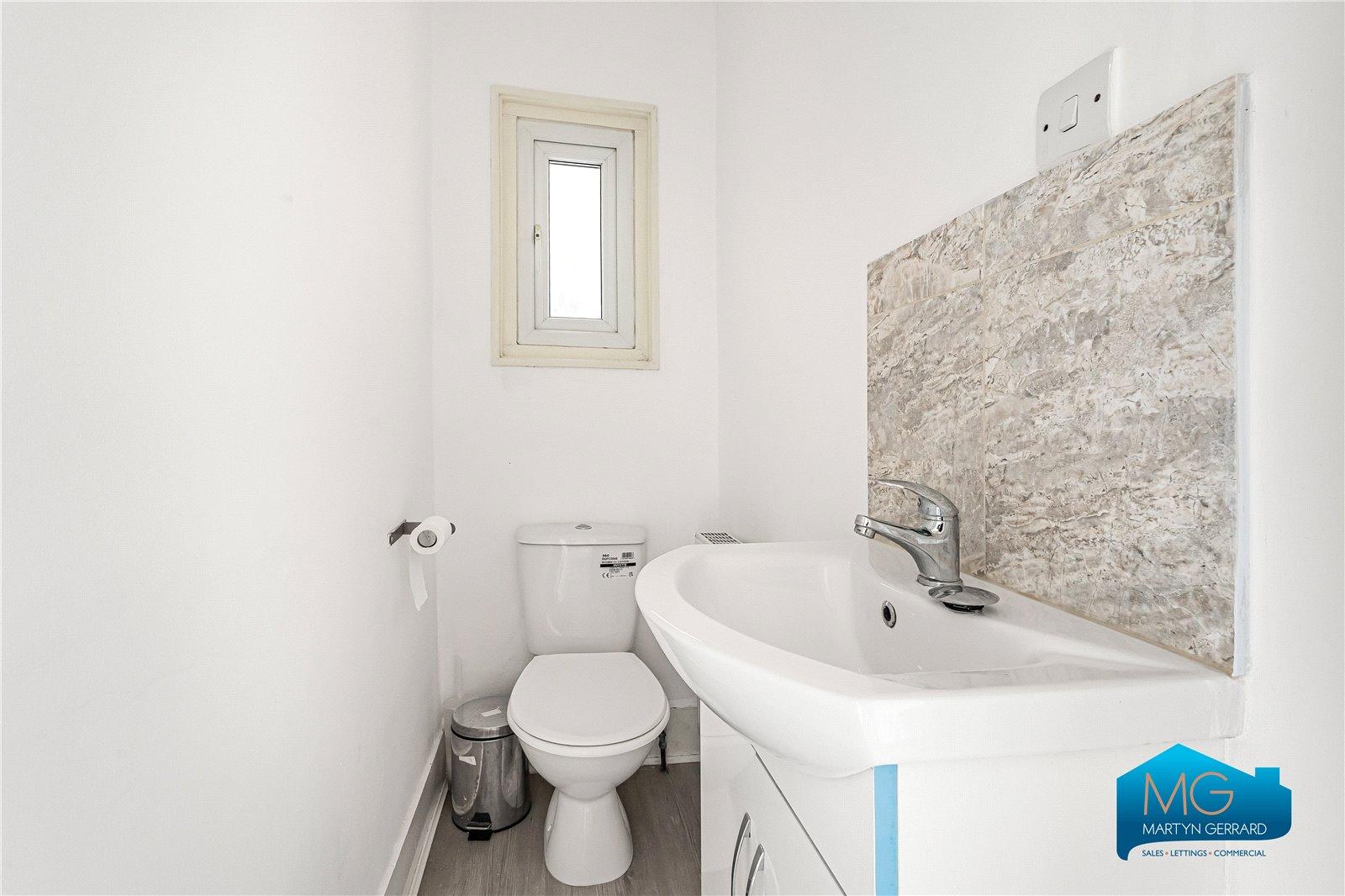 4 bedroom Apartment to rent - Martyn Gerrard