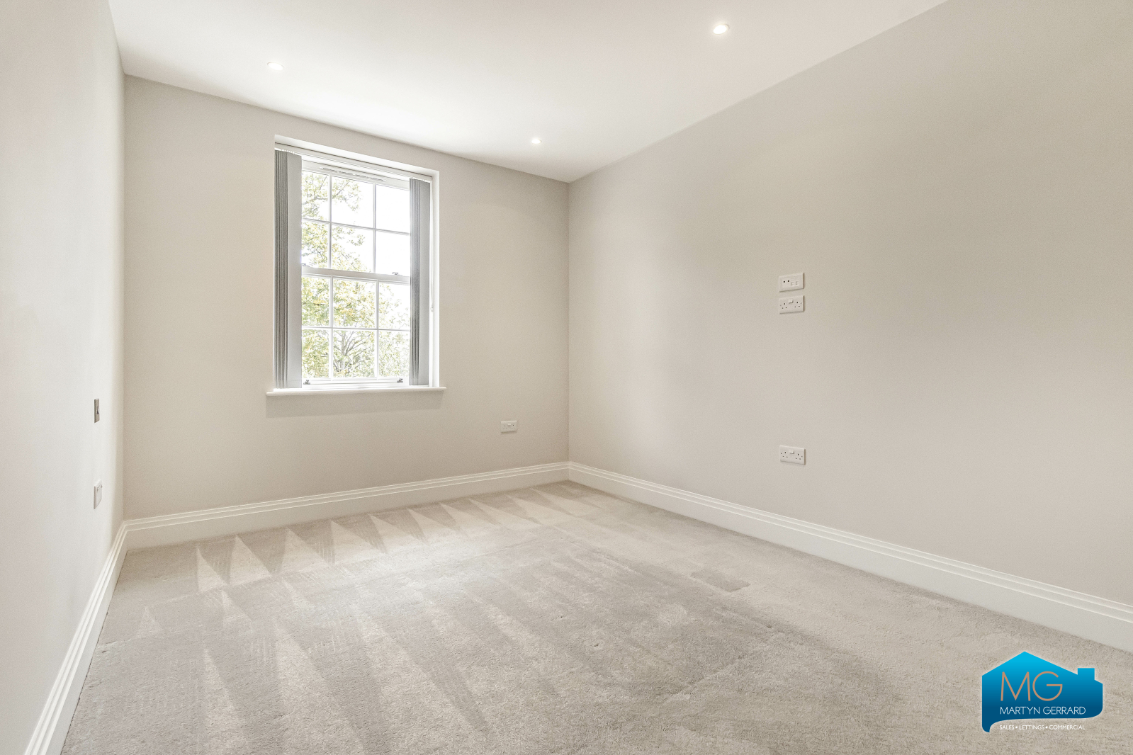 3 bedroom Apartment to rent - Martyn Gerrard