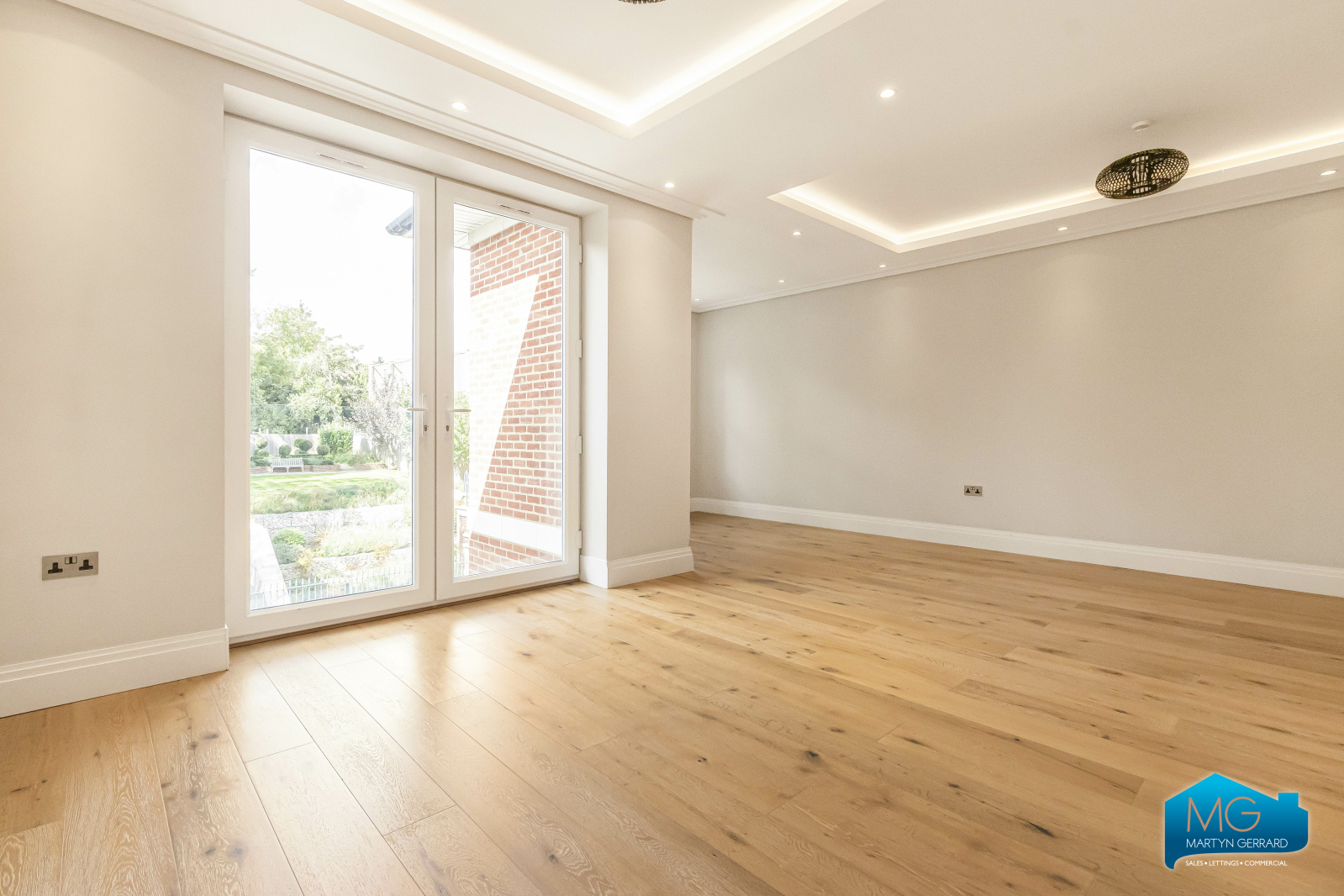 3 bedroom Apartment to rent - Martyn Gerrard