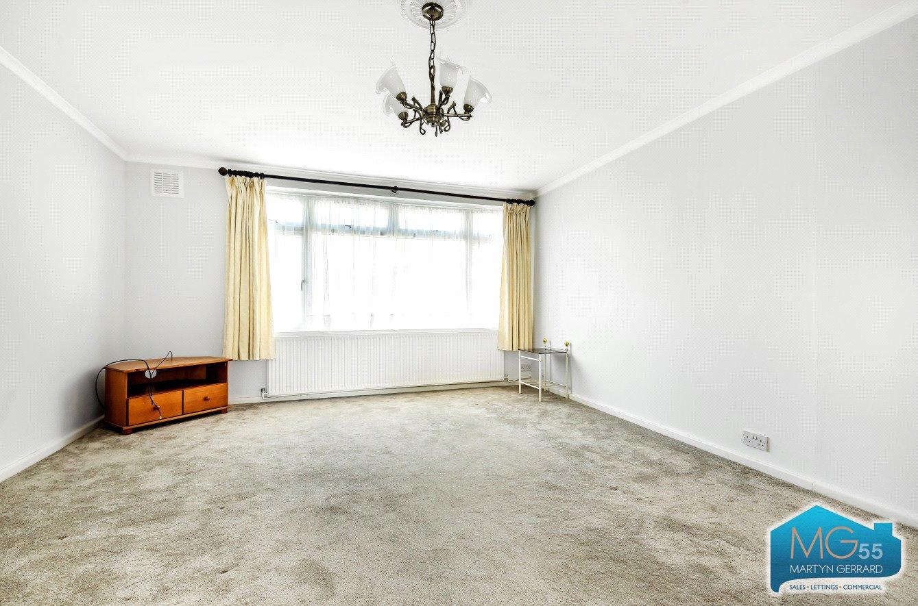2 bedroom Apartment to rent - Martyn Gerrard