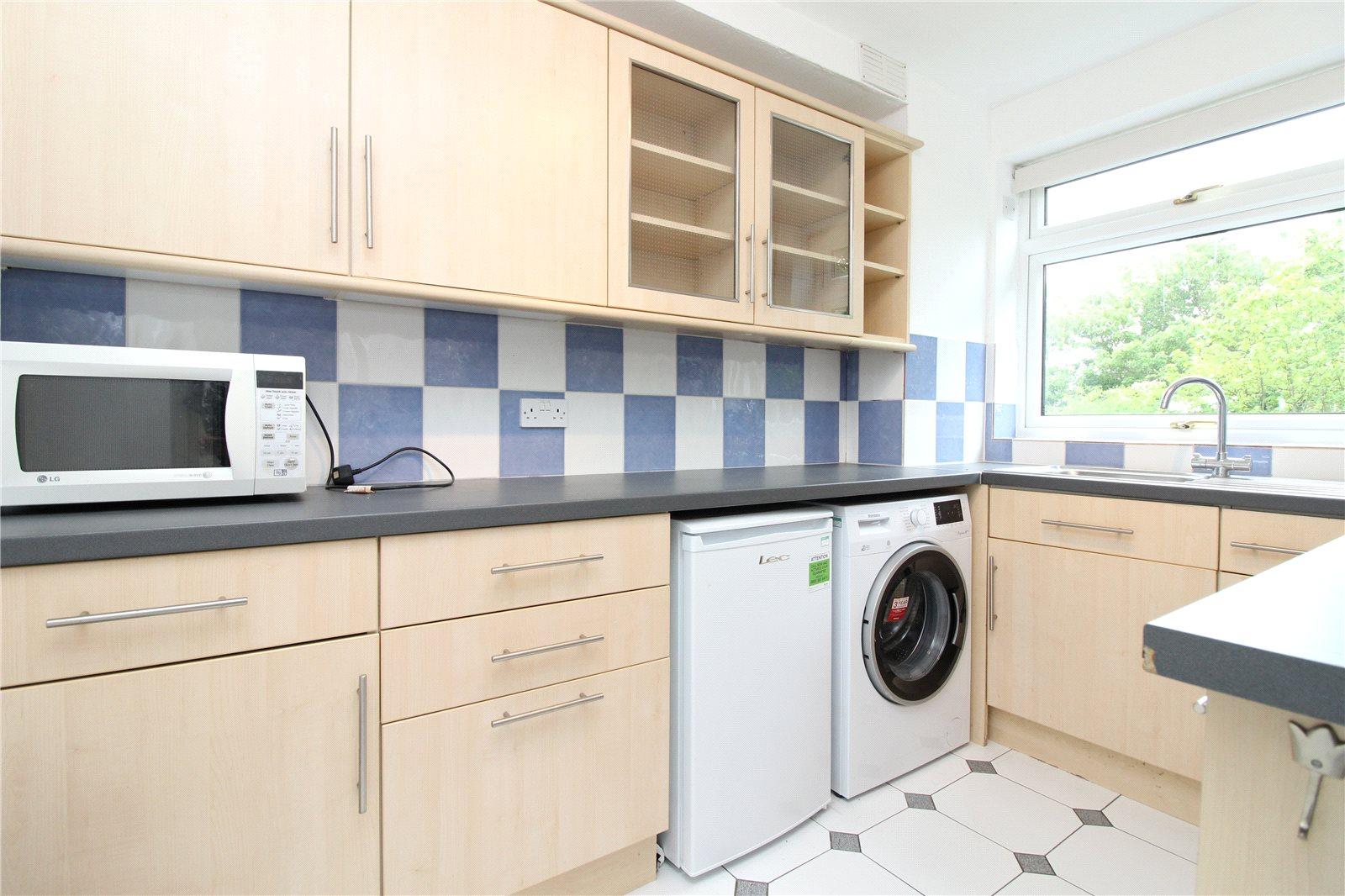 Apartment to rent - Martyn Gerrard