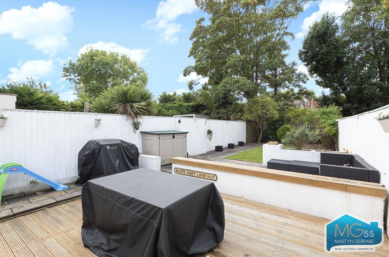 2 bedroom Ground Floor Flat to rent - Martyn Gerrard