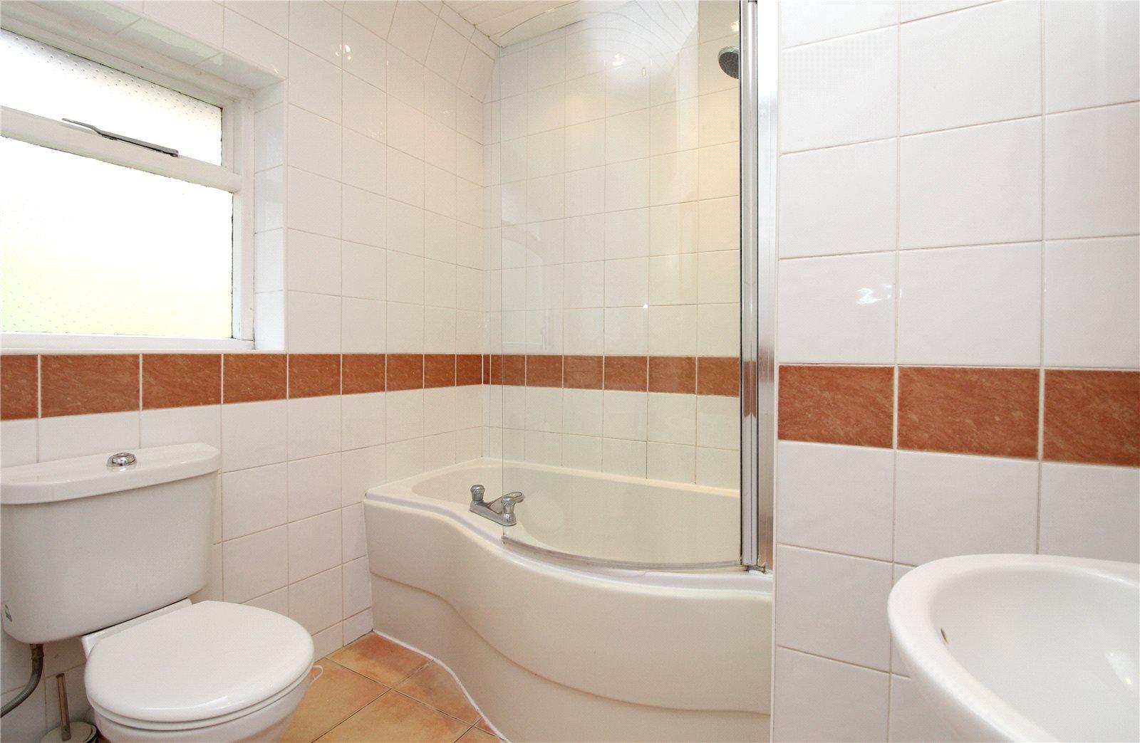 2 bedroom Apartment to rent - Martyn Gerrard