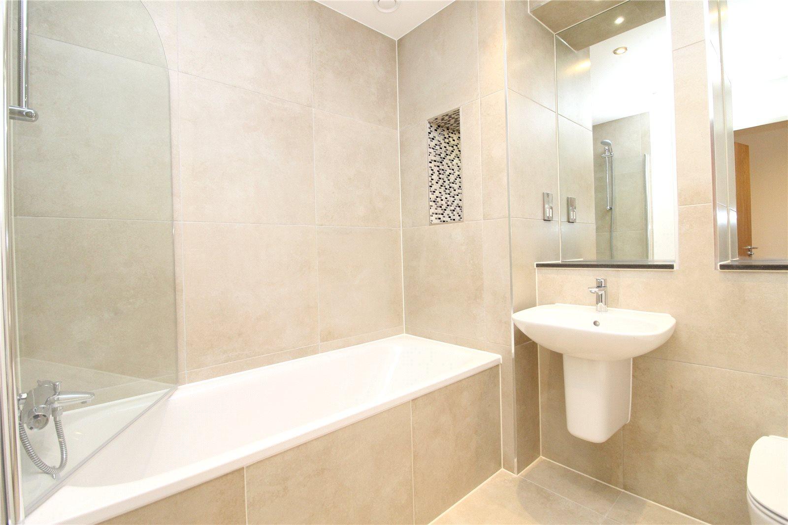 1 bedroom Apartment to rent - Martyn Gerrard