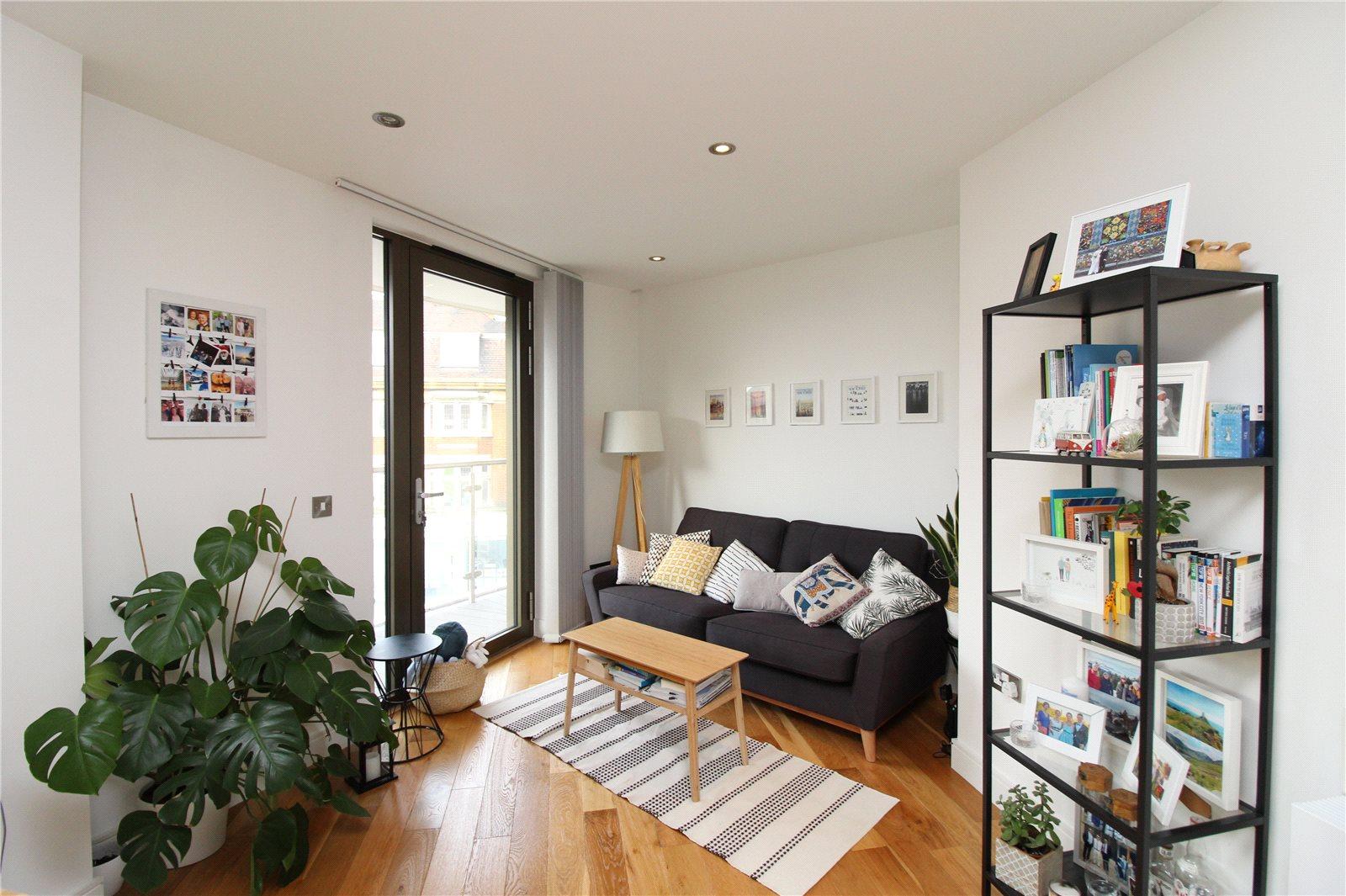 1 bedroom Apartment to rent - Martyn Gerrard