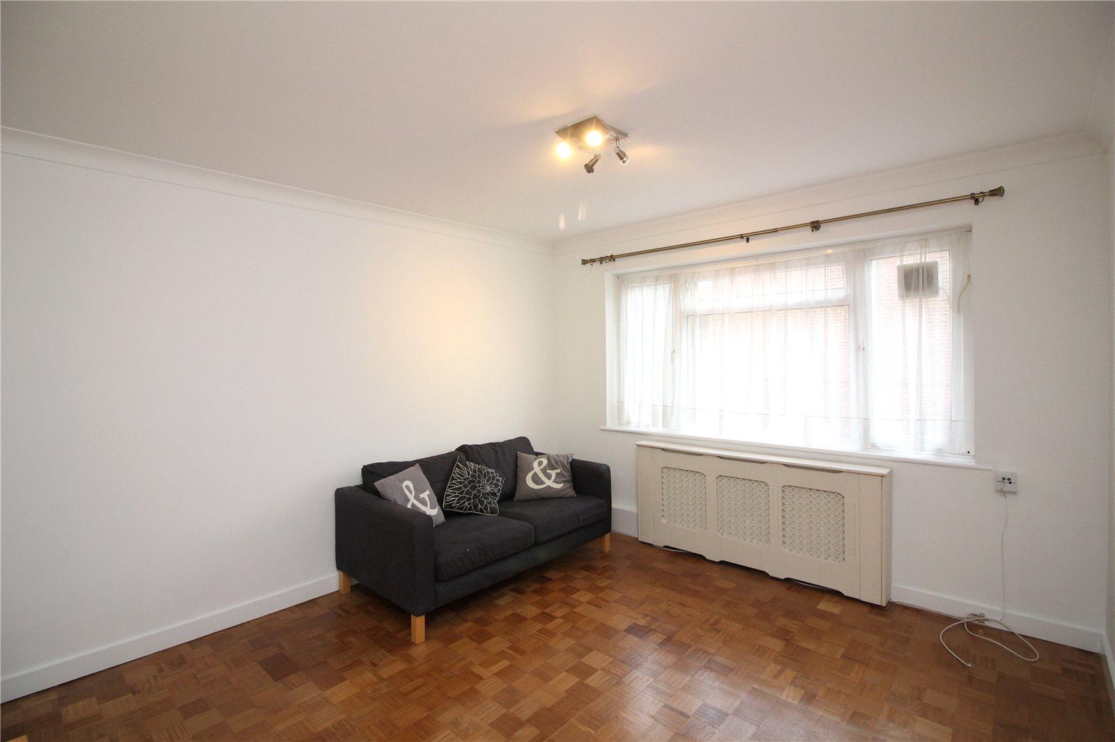 2 bedroom Apartment to rent - Martyn Gerrard