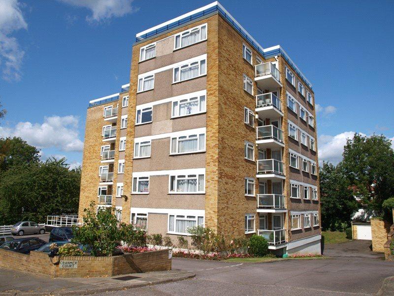 2 bedroom Apartment to rent - Martyn Gerrard
