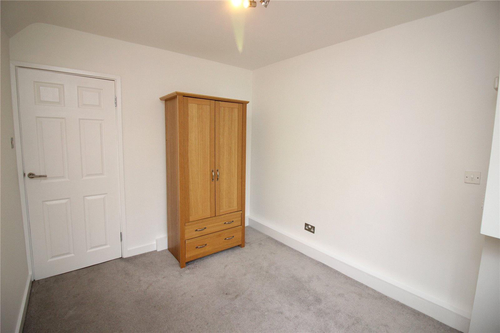 2 bedroom Apartment to rent - Martyn Gerrard