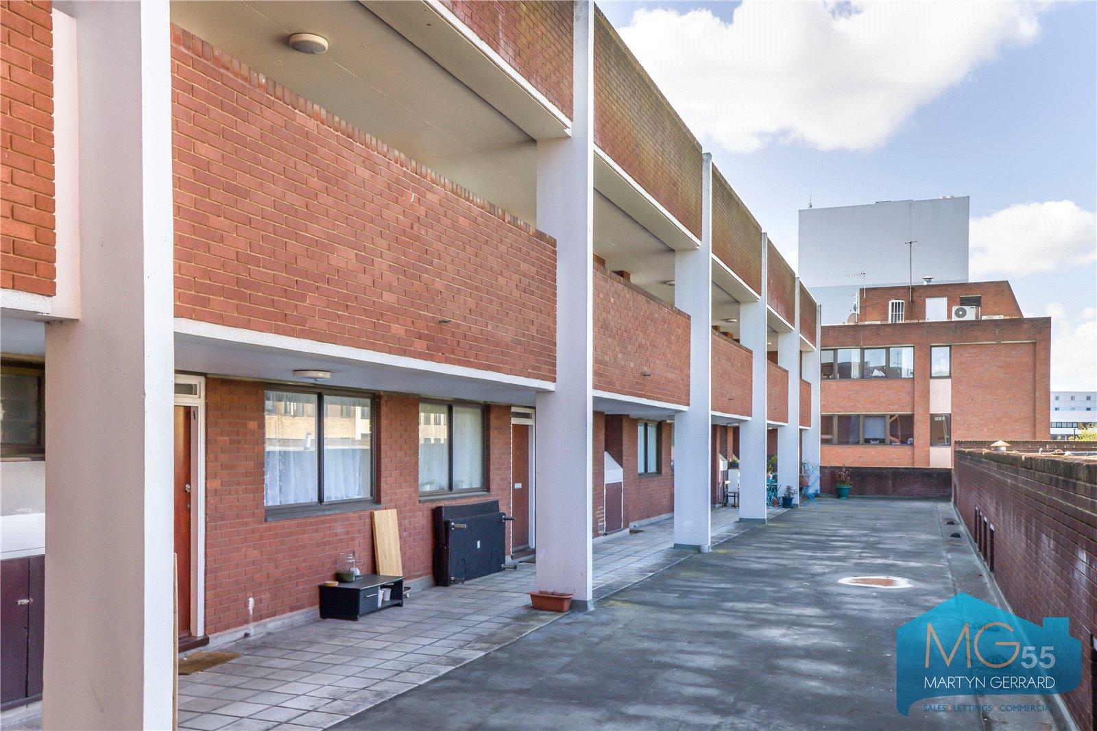 1 bedroom Apartment to rent - Martyn Gerrard