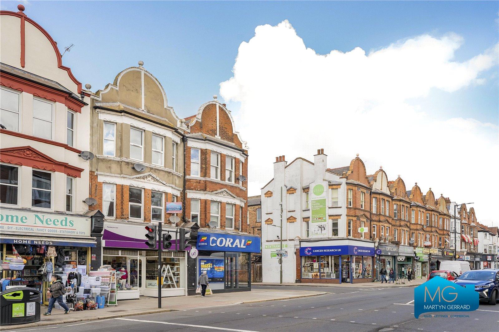 2 bedroom Apartment to rent - Martyn Gerrard
