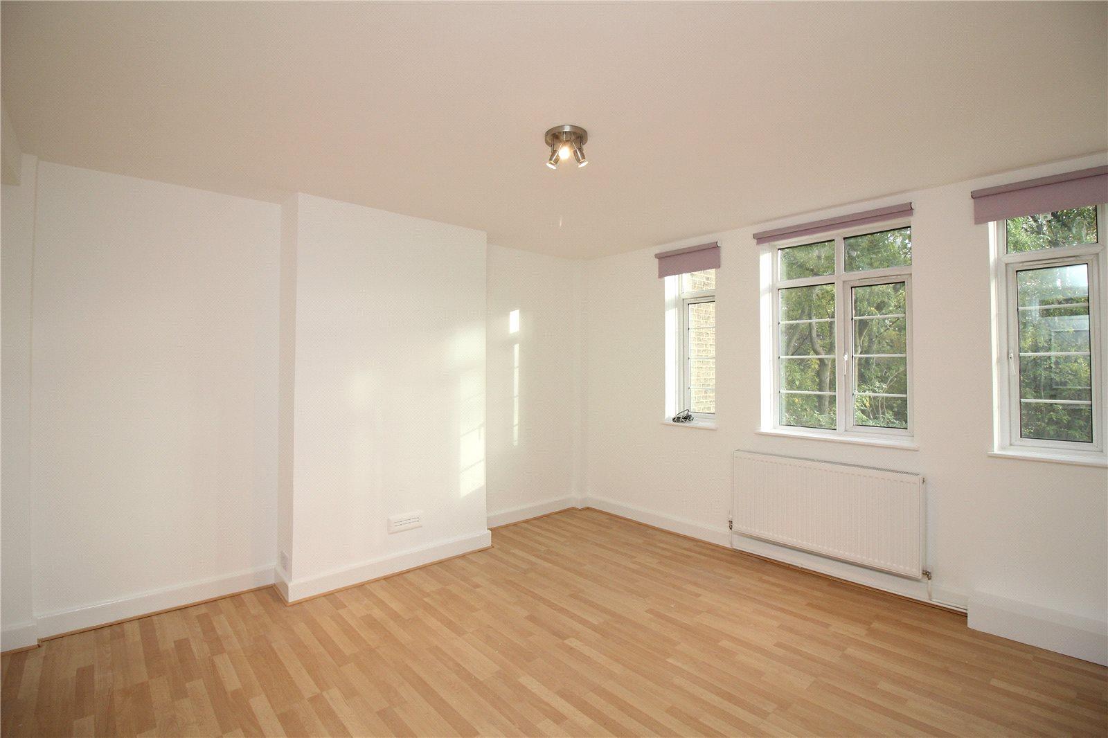 2 bedroom Apartment to rent + ' - Martyn Gerrard