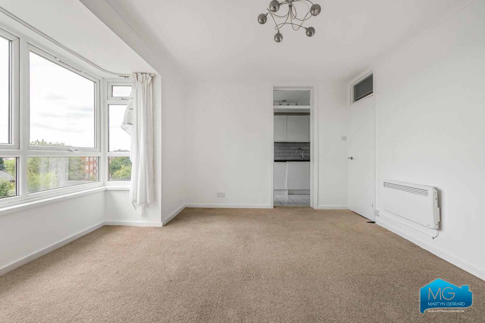 2 bedroom Apartment to rent - Martyn Gerrard