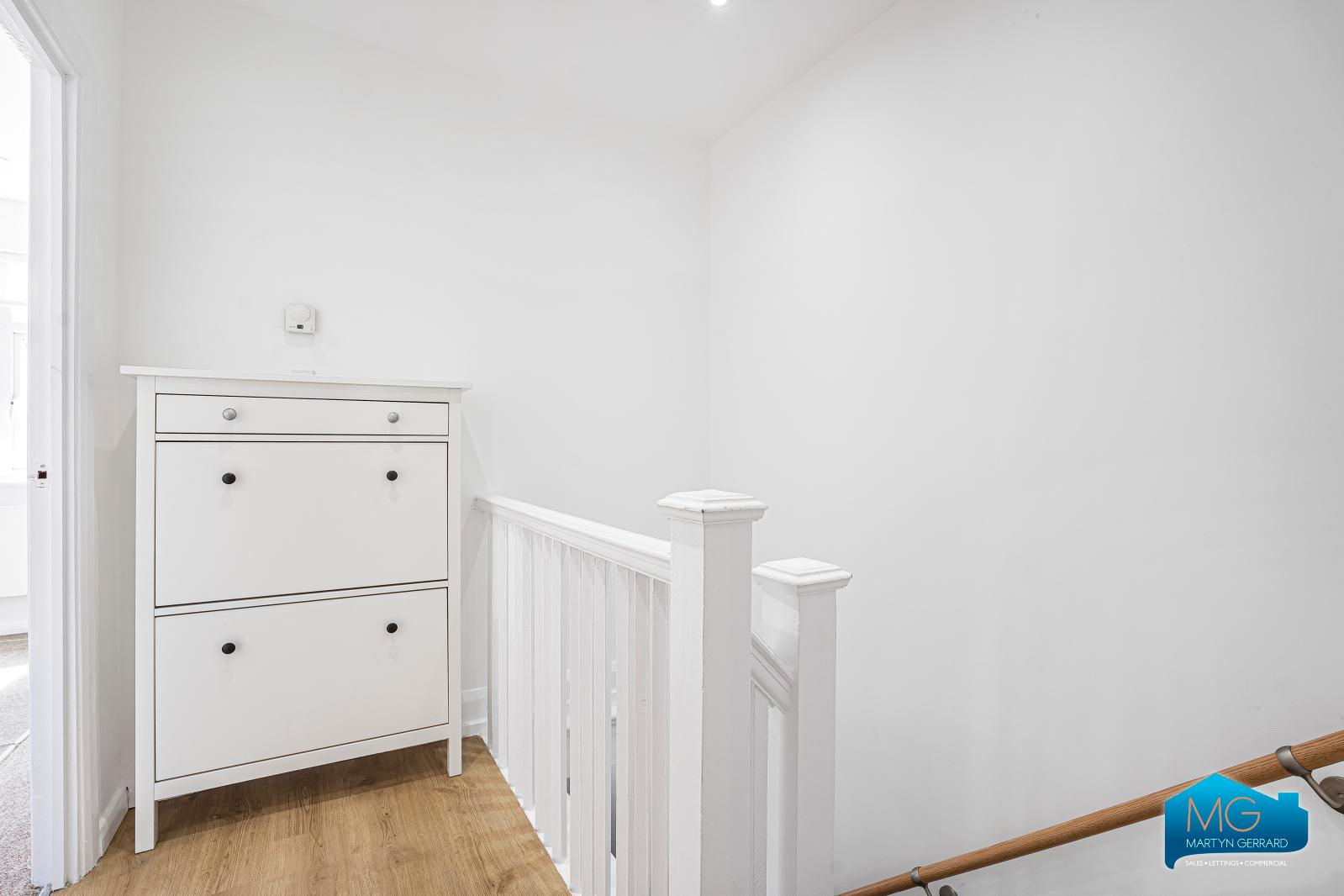 1 bedroom Maisonette to rent - Martyn Gerrard