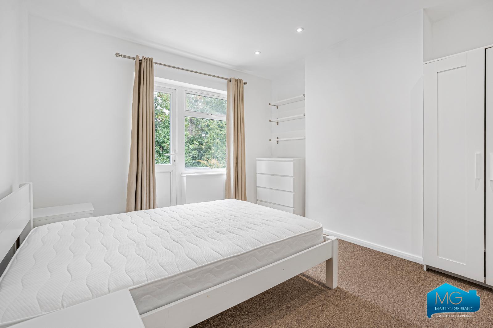 1 bedroom Maisonette to rent - Martyn Gerrard