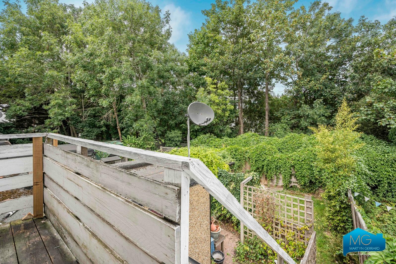 1 bedroom Maisonette to rent - Martyn Gerrard