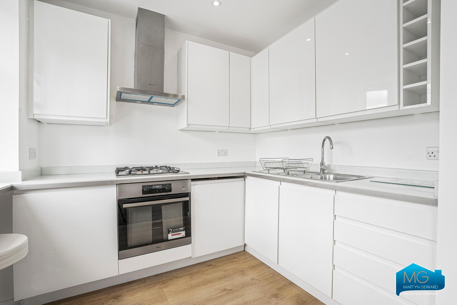 1 bedroom Maisonette to rent - Martyn Gerrard