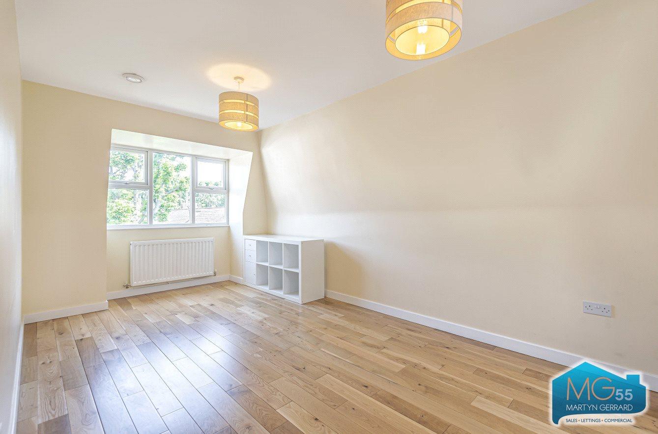 1 bedroom Apartment to rent - Martyn Gerrard