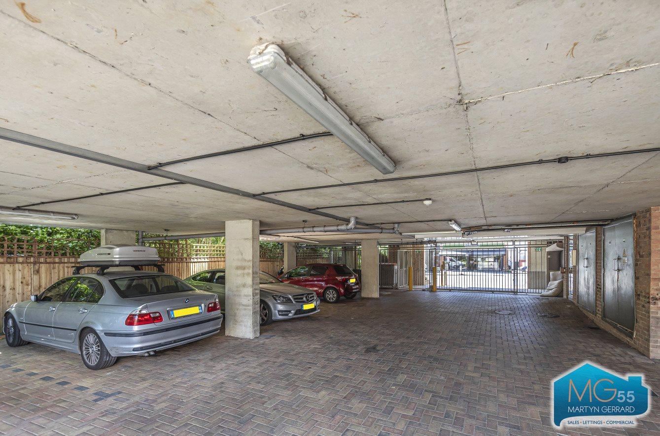 1 bedroom Apartment to rent - Martyn Gerrard