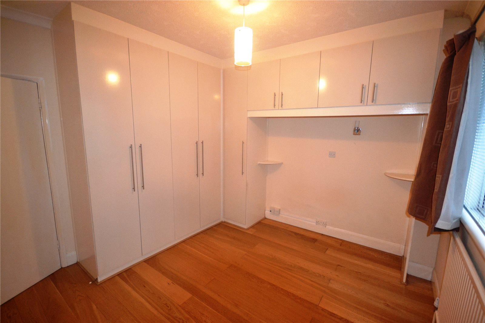 2 bedroom Ground Floor Flat to rent - Martyn Gerrard