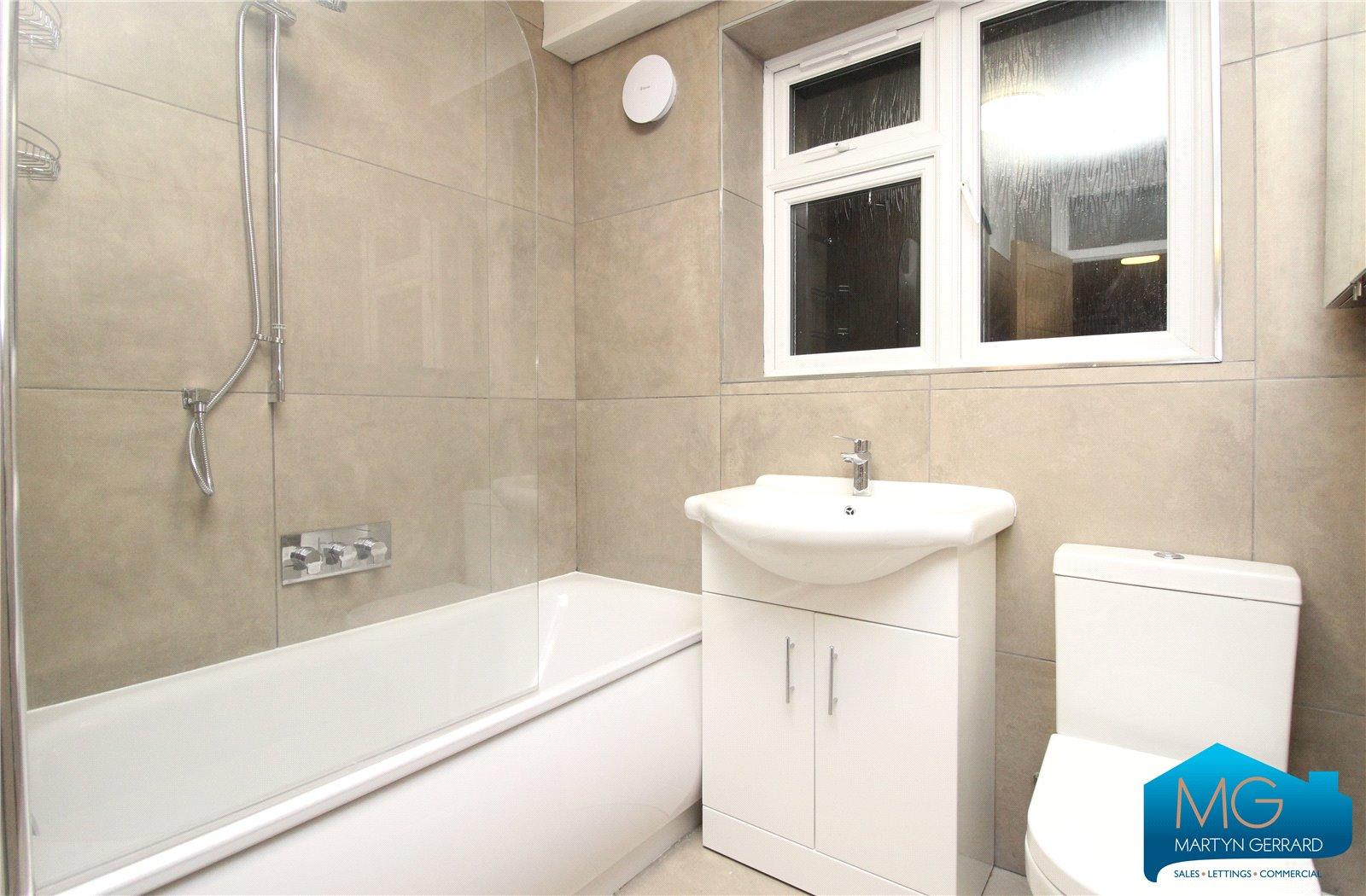 5 bedroom Semi-Detached House to rent - Martyn Gerrard